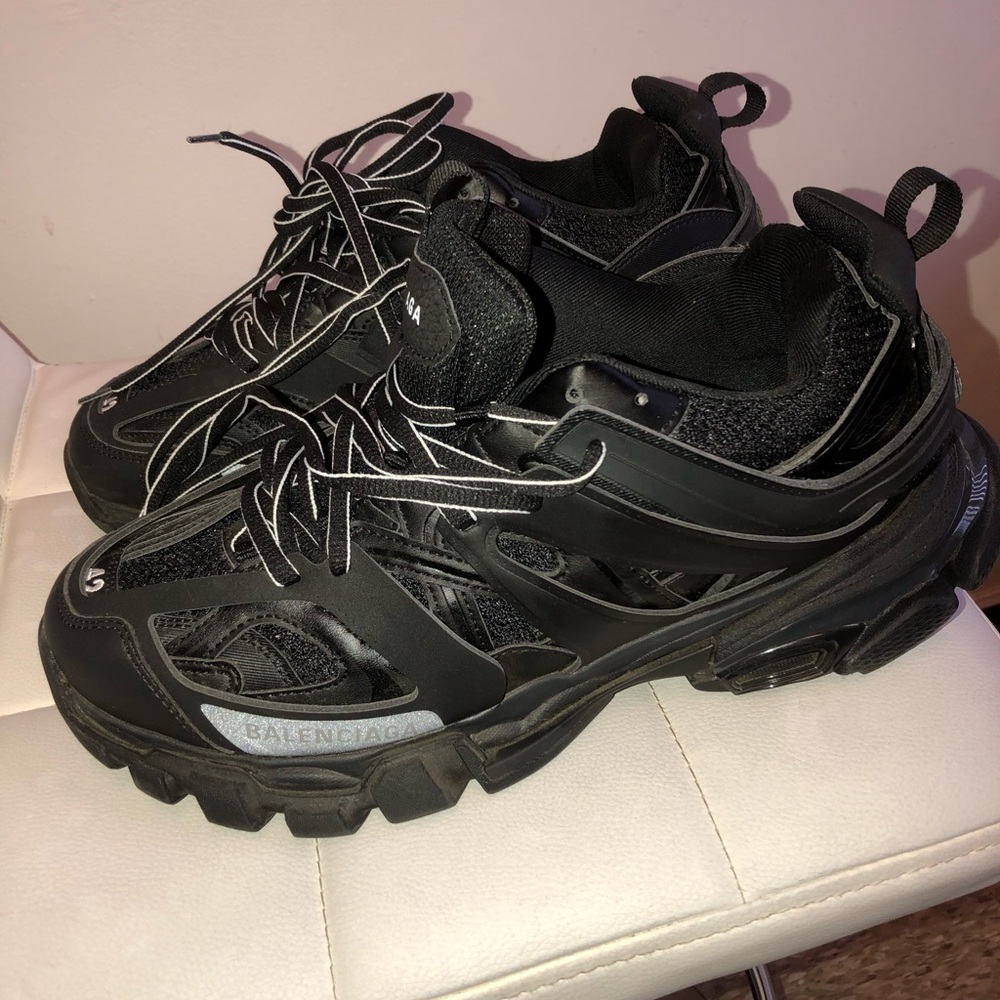 Men Balenciaga Shoes Size 9 Black - Picture 1 of 3